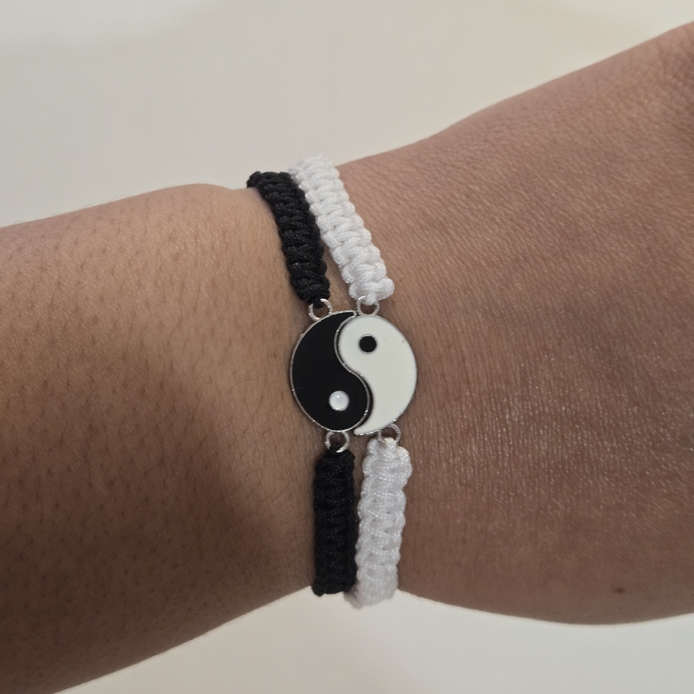 🍒🍒 Yin Yang Bracelets